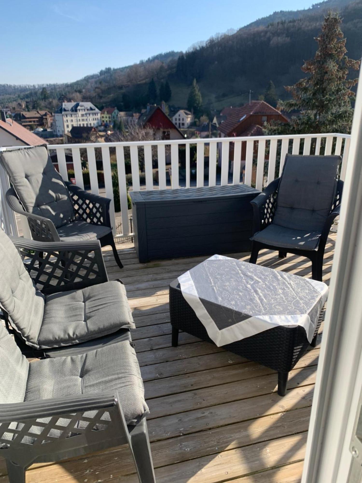 Au Petit Bonheur Apartamento Thannenkirch Exterior foto